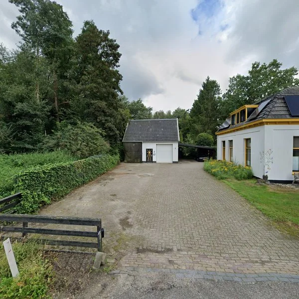 Straatbeeld van Laagseweg 85, 7662PA Hezingen