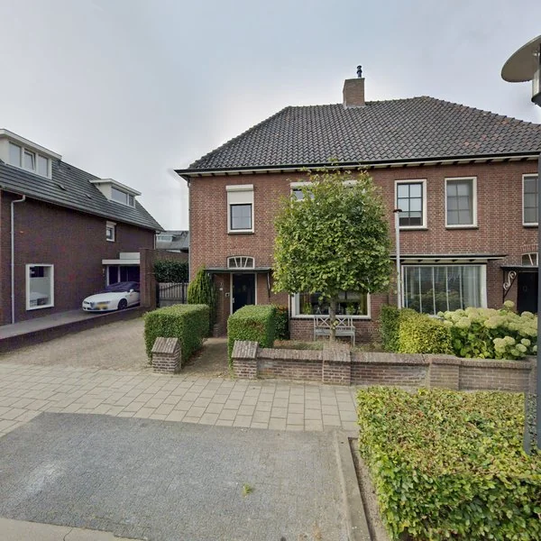 Straatbeeld van Laagstraat 11, 5121ZD Rijen