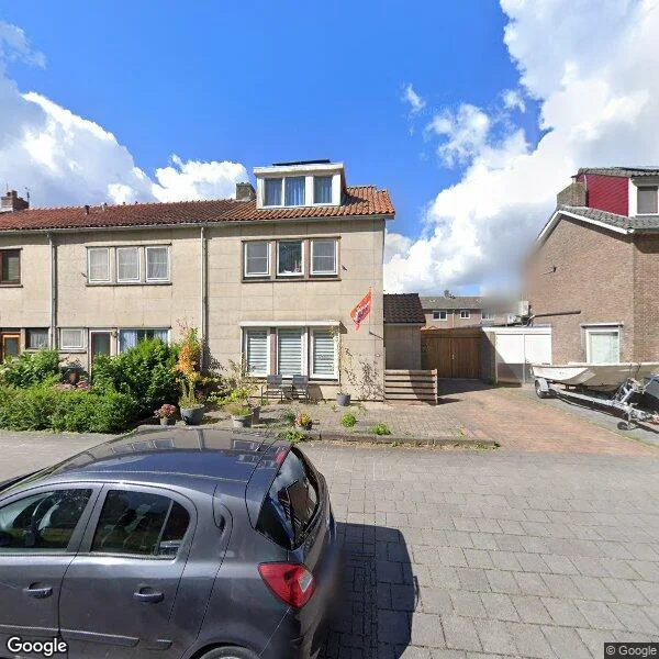 Straatbeeld van Laan der Vrijheid 20, 1501ZB Zaandam