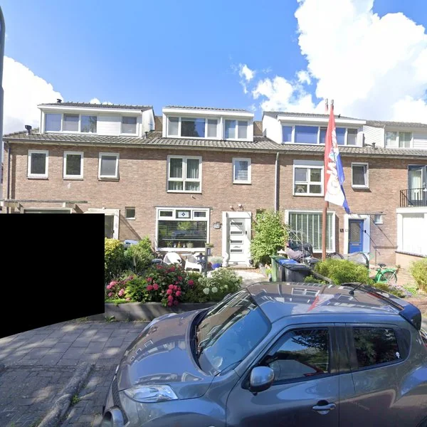 Straatbeeld van Laan der Vrijheid 5, 1501ZB Zaandam
