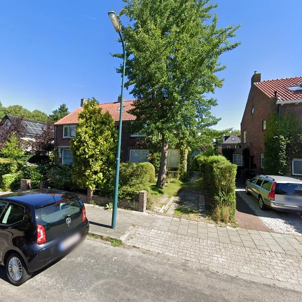 Straatbeeld van Laan van Arenstein 15, 2341LS Oegstgeest