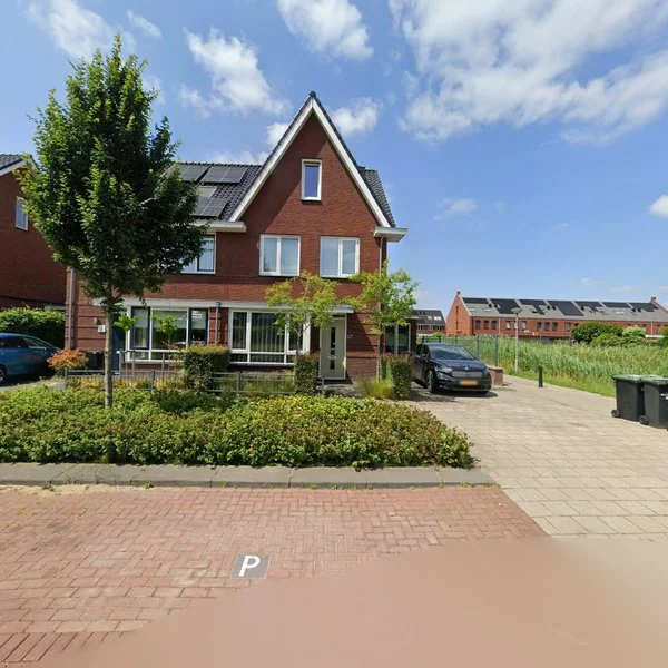 Straatbeeld van Laan van Braets 37A, 3328LK Dordrecht