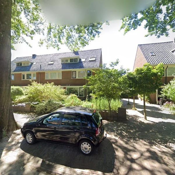 Straatbeeld van Laan van Cattenbroeck 83, 3703BK Zeist