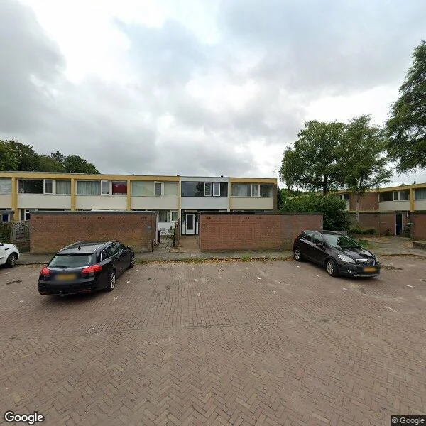 Straatbeeld van Laan van het Kinholt 304, 7823HH Emmen