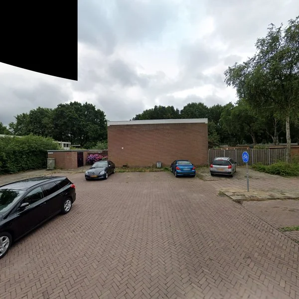 Straatbeeld van Laan van het Kinholt 408, 7823HK Emmen