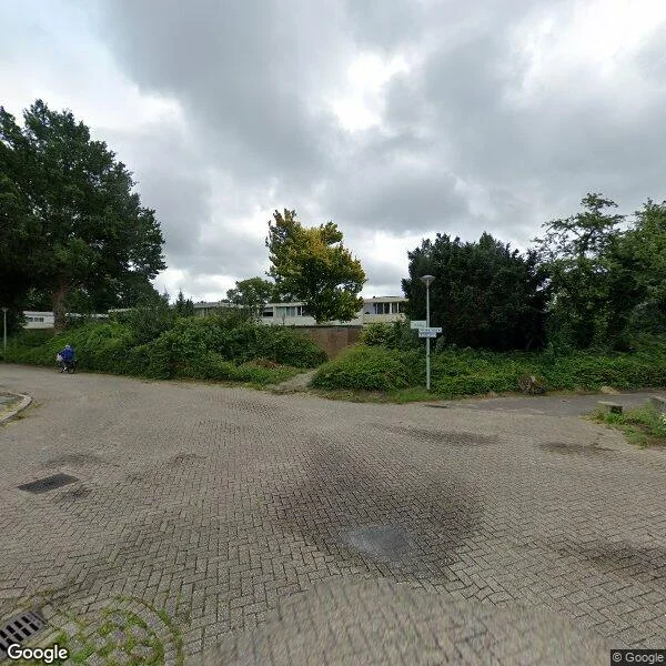 Straatbeeld van Laan van het Kinholt 84, 7823HC Emmen