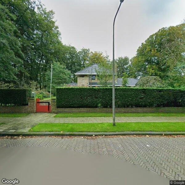 Straatbeeld van Laan van Hoogwolde 1, 2243CA Wassenaar