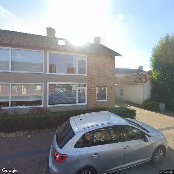 Straatbeeld van Laan van Luxemburg 31, 4701CA Roosendaal