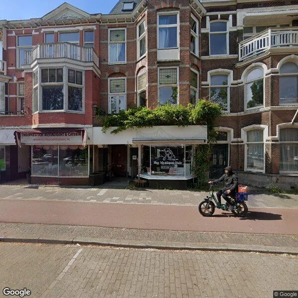 Straatbeeld van Laan van Meerdervoort 285A, 2563AE Den Haag