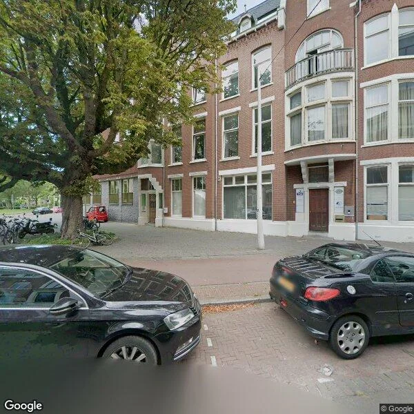 Straatbeeld van Laan van Meerdervoort 53H, 2517AE Den Haag