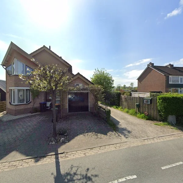 Straatbeeld van Laan van Niftarlake 87, 3612BN Tienhoven