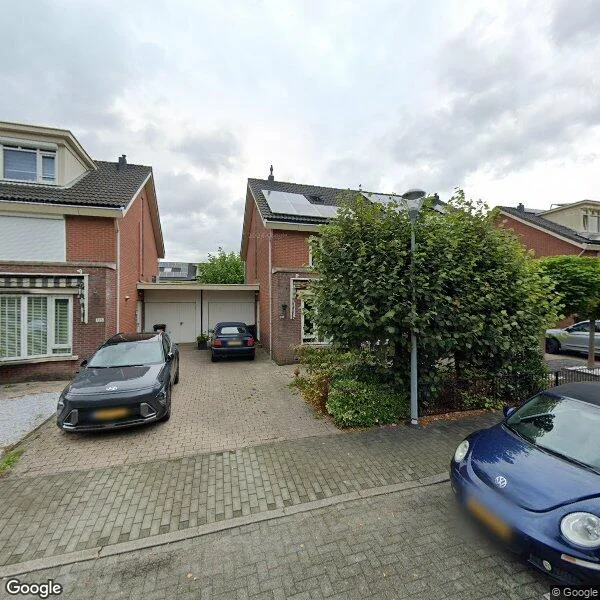 Straatbeeld van Laan van Norma 133, 2152GC Nieuw-Vennep