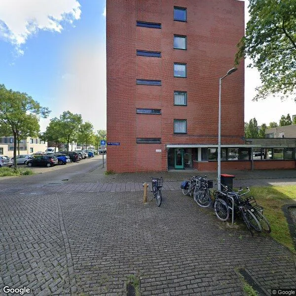 Straatbeeld van Laan van Vlaanderen 476, 1066MV Amsterdam
