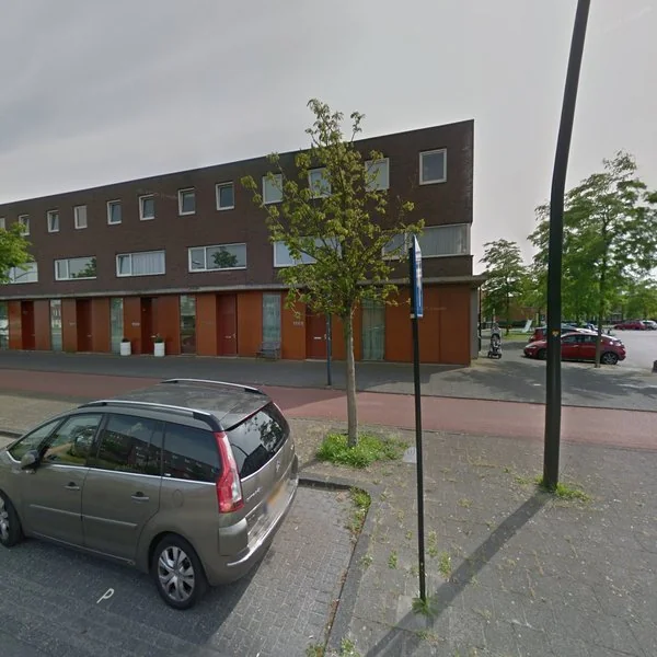 Straatbeeld van Laan van Wateringse Veld 1565, 2548CA Den Haag
