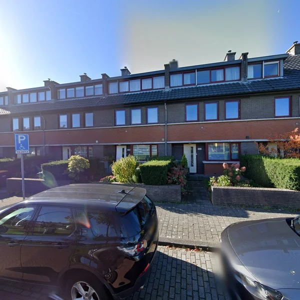 Straatbeeld van Laan van Wateringse Veld 957, 2548BR Den Haag
