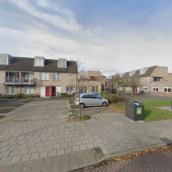 Straatbeeld van Ladderbeekstraat 176, 1951BR Velsen-Noord
