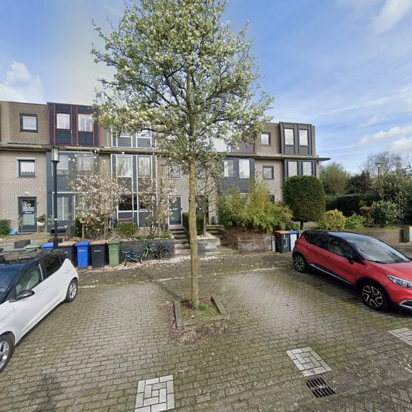 Straatbeeld van Lage Geeren 4, 3828TA Hoogland