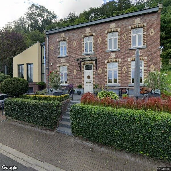 Straatbeeld van Lage Kanaaldijk 128, 6212NA Maastricht