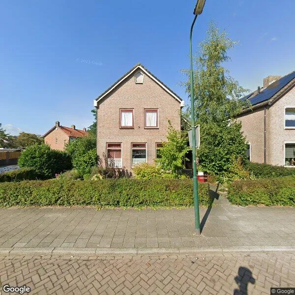 Straatbeeld van Lage Zandschel 4, 5171TE Kaatsheuvel
