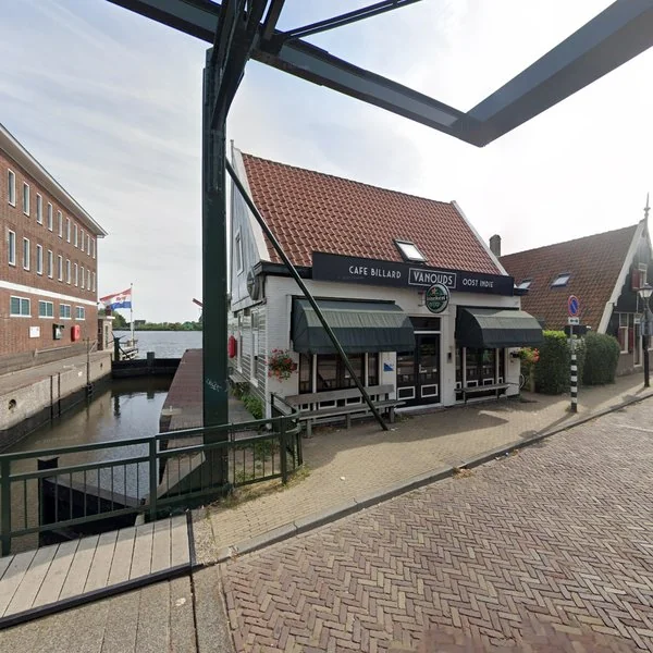 Straatbeeld van Lagedijk 222, 1544BM Zaandijk