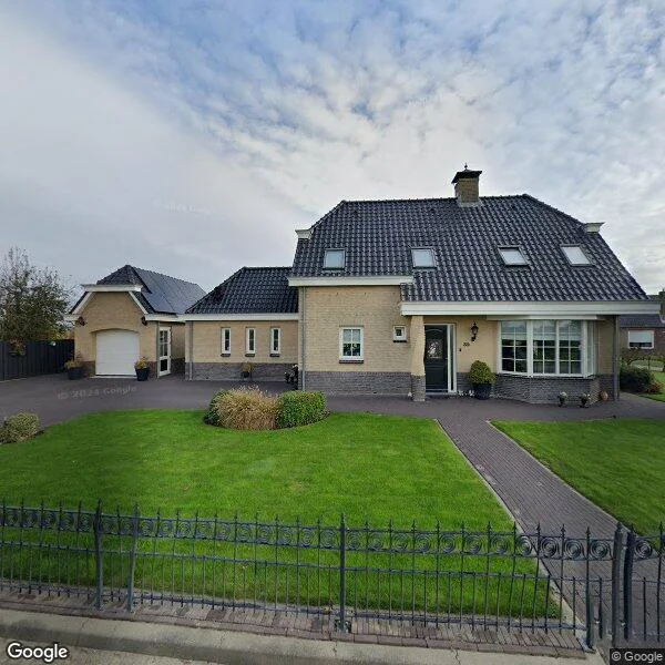 Straatbeeld van Lageweg 32, 4288JM Uitwijk