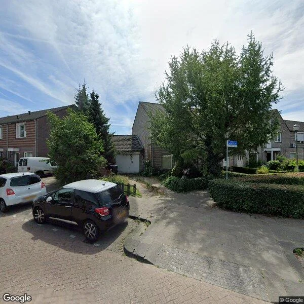 Straatbeeld van Lambert de Wijsstraat 10, 5046LG Tilburg