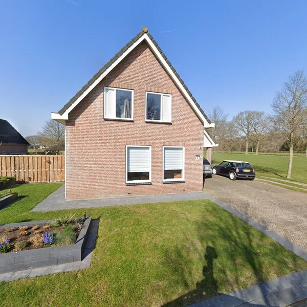 Straatbeeld van Lambertus Struikstraat 2, 7925PR Linde