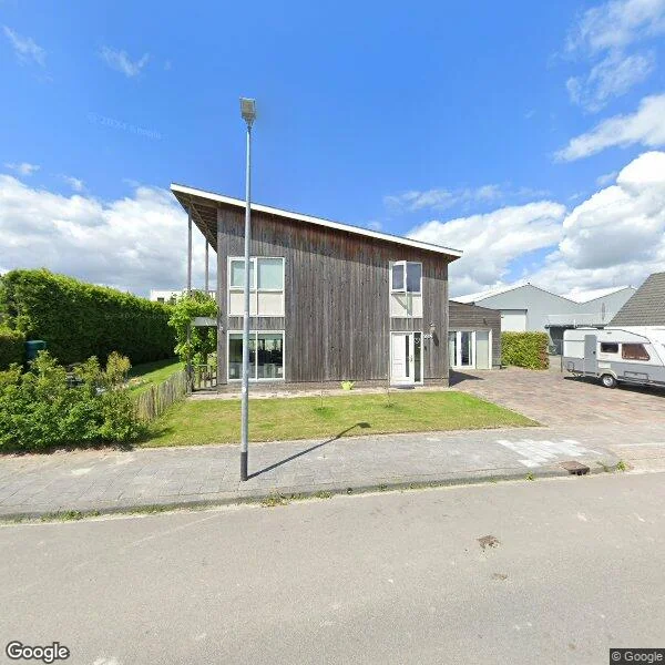 Straatbeeld van Lamsoor 6, 9738AL Groningen