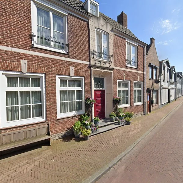 Straatbeeld van Landpoortstraat 9, 4515CB IJzendijke