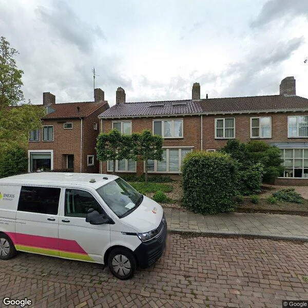 Straatbeeld van Lange Brink 8, 8315AJ Luttelgeest