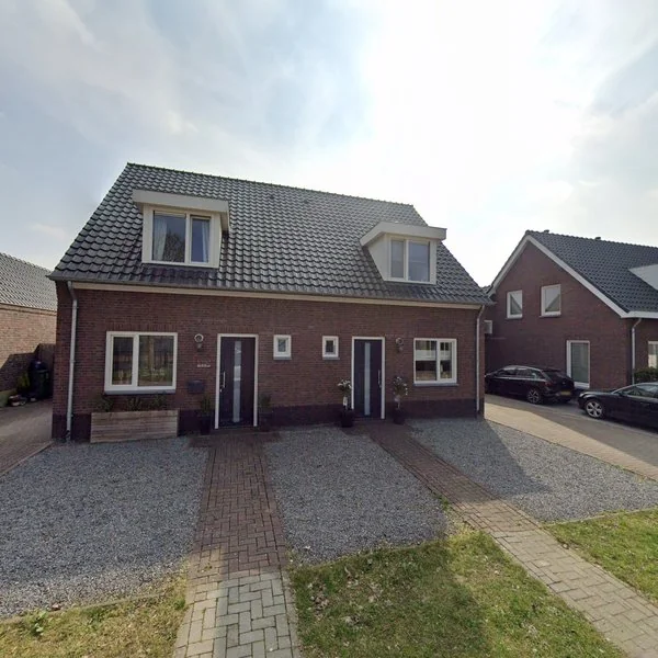 Straatbeeld van Lange Heggen 22a, 5835CA Beugen