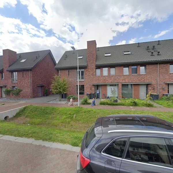 Straatbeeld van Lange Wei 48, 5071SC Udenhout