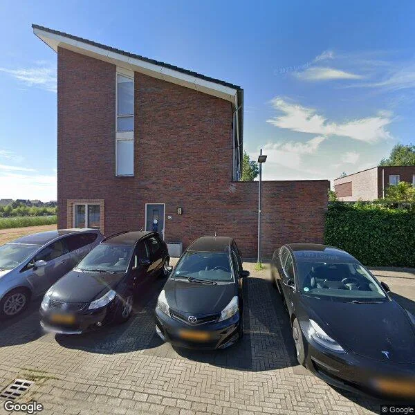 Straatbeeld van Lange Weide 74, 4827MC Breda