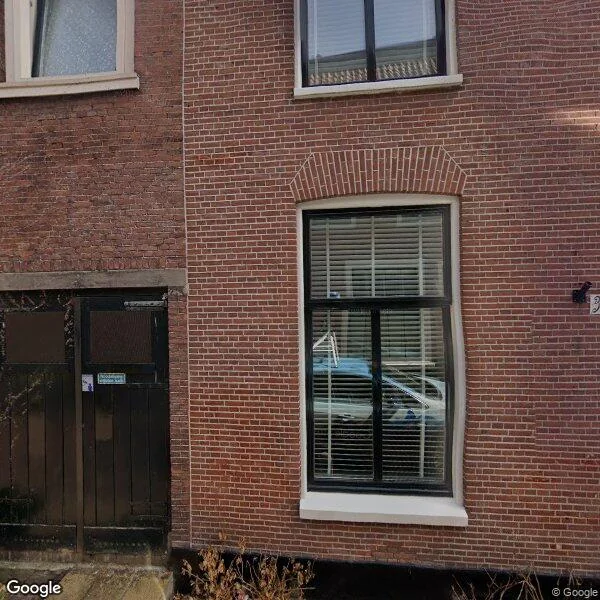 Straatbeeld van Lange Wijngaardstraat 33, 2011RK Haarlem