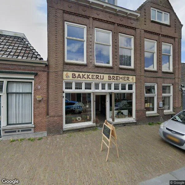 Straatbeeld van Langebuorren 41, 9074CG Hallum