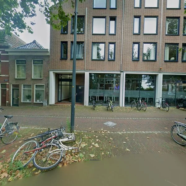 Straatbeeld van Langegracht 71E, 2312NW Leiden