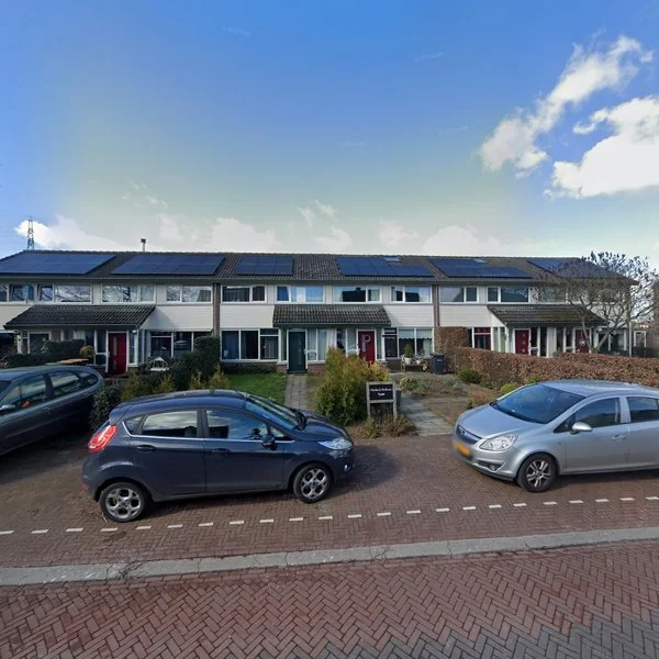 Straatbeeld van Langeslag 7, 8055PN Laag Zuthem