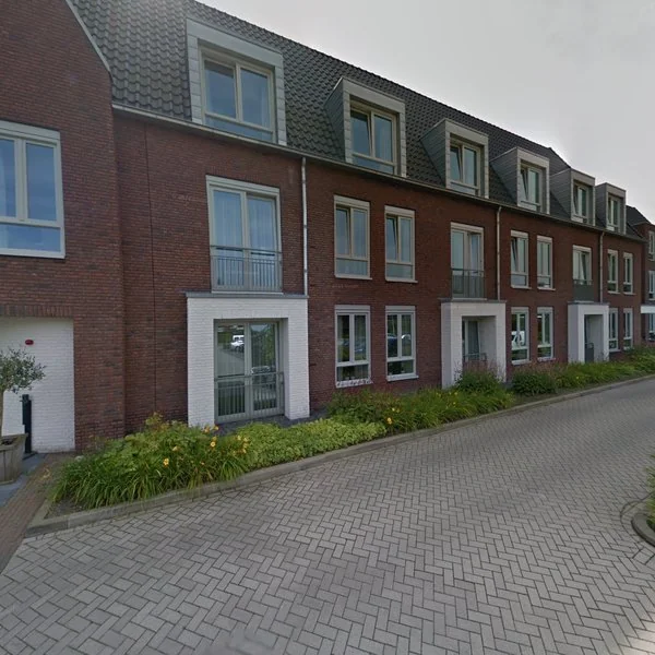 Straatbeeld van Langestraat 74-064, 7491AJ Delden