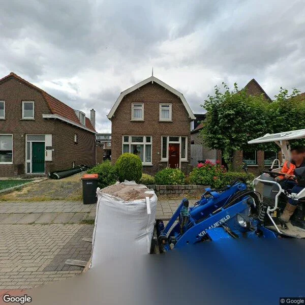 Straatbeeld van Langeweg 270, 3332AP Zwijndrecht