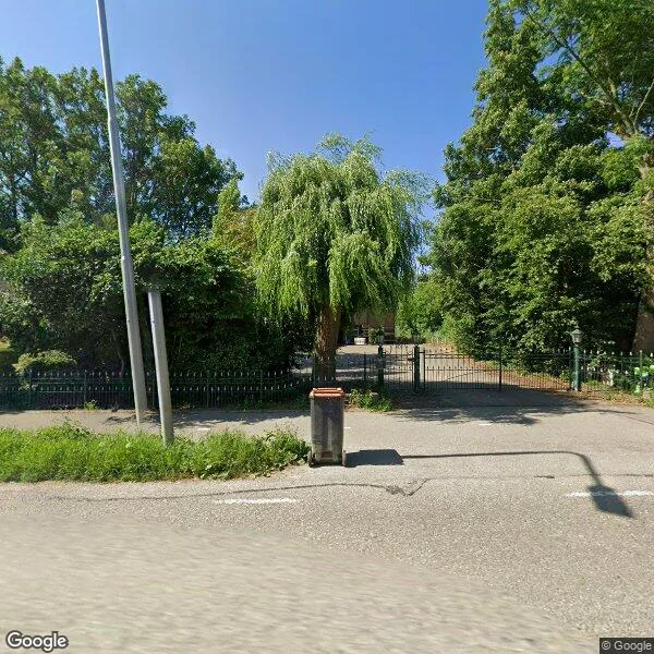 Straatbeeld van Langeweg 444, 3335LG Zwijndrecht