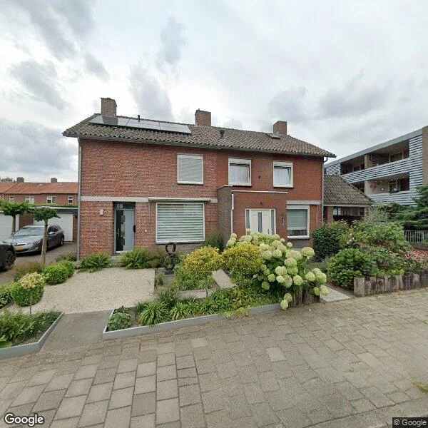 Straatbeeld van Langeweg 49, 5801XW Venray
