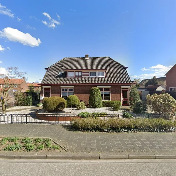 Straatbeeld van Langstraat 18, 7011DD Gaanderen