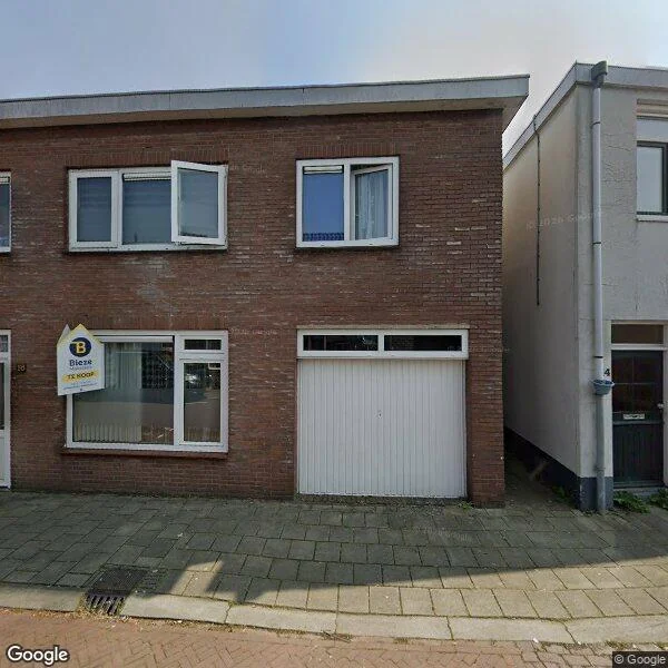 Straatbeeld van Larenstein 1, 7413XZ Deventer
