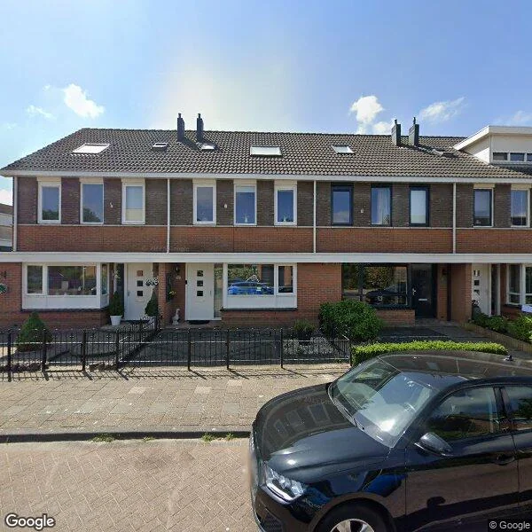 Straatbeeld van Largostraat 22, 3223PN Hellevoetsluis