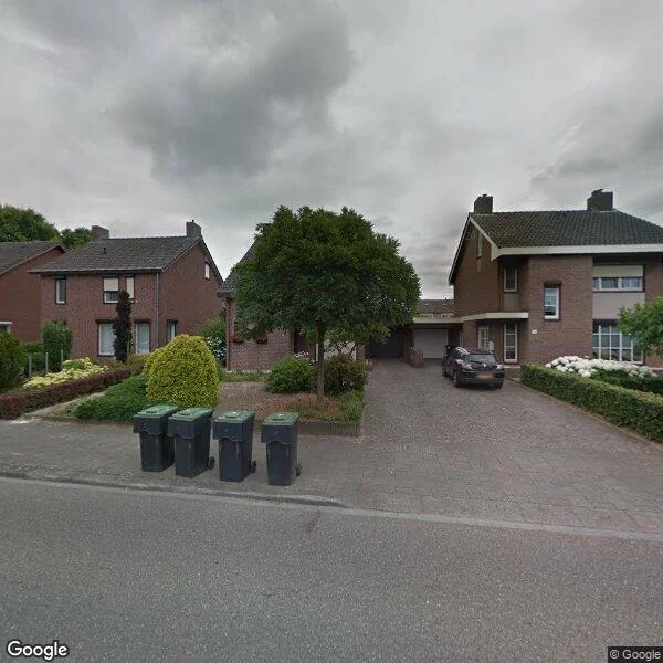 Straatbeeld van Lariksstraat 18, 6101KE Echt