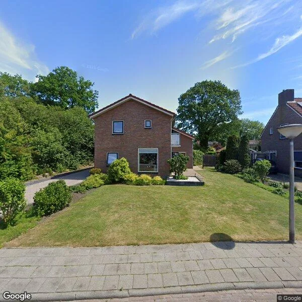 Straatbeeld van Larixlaan 1, 7955AE IJhorst