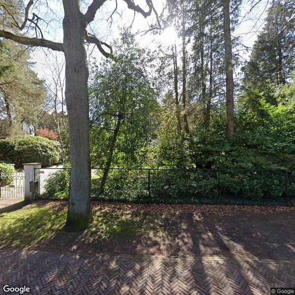 Straatbeeld van Lassuslaan 2, 3723LK Bilthoven