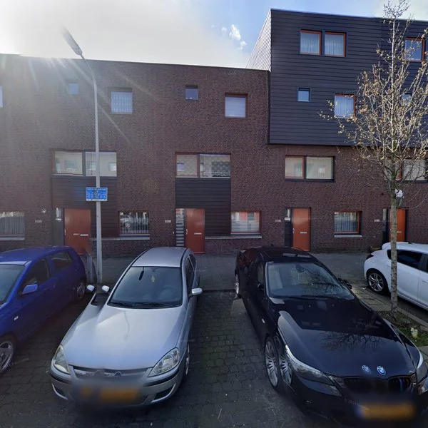 Straatbeeld van Lau Mazirellaan 369, 2525WT Den Haag