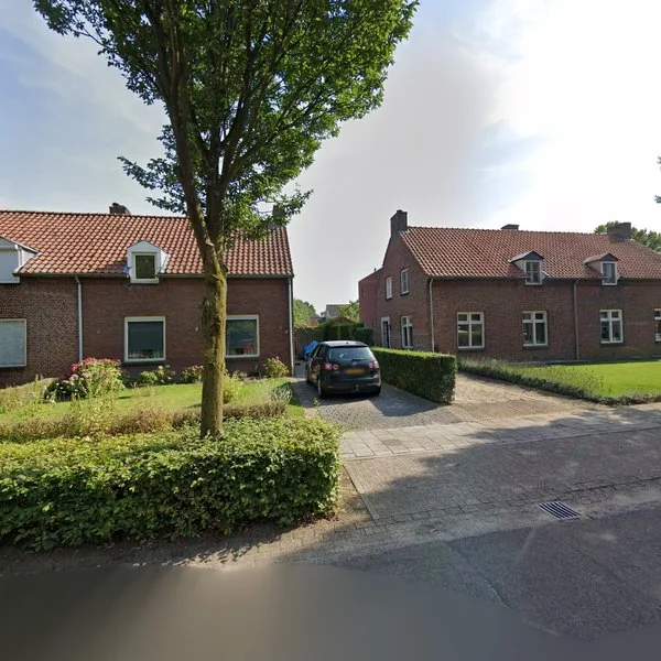 Straatbeeld van Laurentiusstraat 13, 5821AT Vierlingsbeek