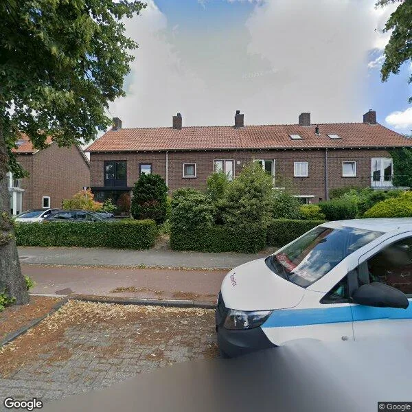 Straatbeeld van Leenderweg 351, 5643AL Eindhoven